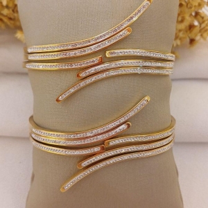 BRACELETE PEDRAS GG